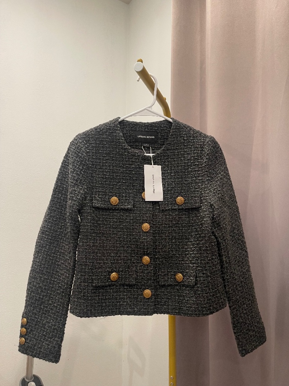Urban revivo blazer top
